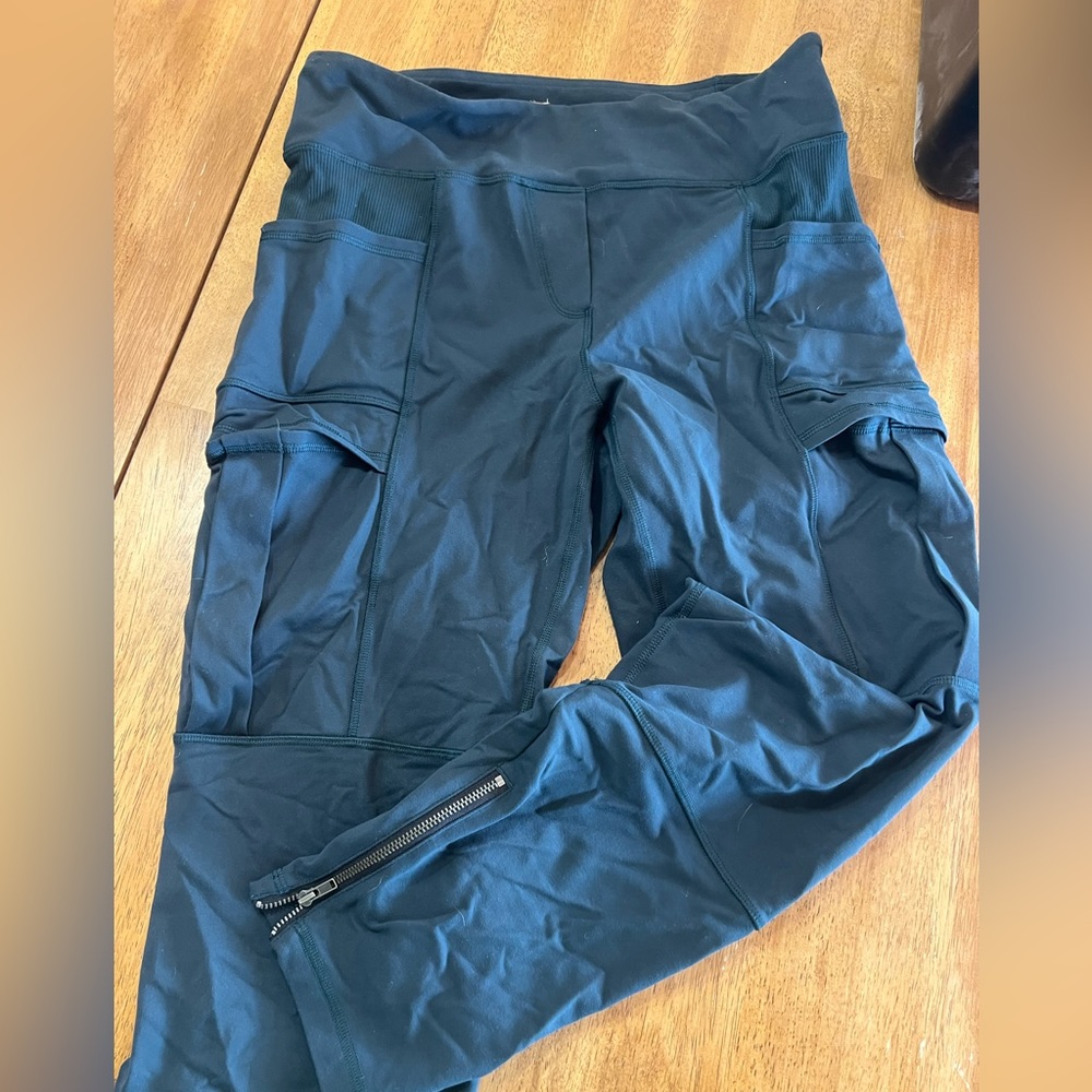 Cargo style Lululemon leggings